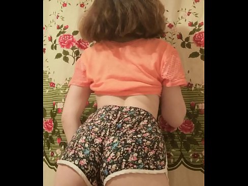 ❤️ Sexi mladá kočka si vyzlieka šortky pred kamerou ❤ Super sex na sk.hotpornphotos.ru